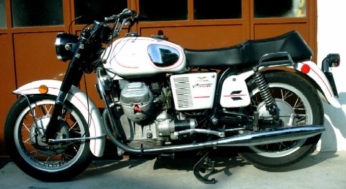 Guzzi V7